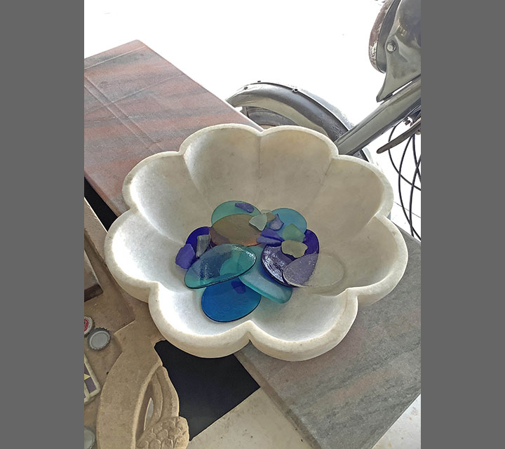 Like Sea Glass: A Hand Full of Light, The Farm